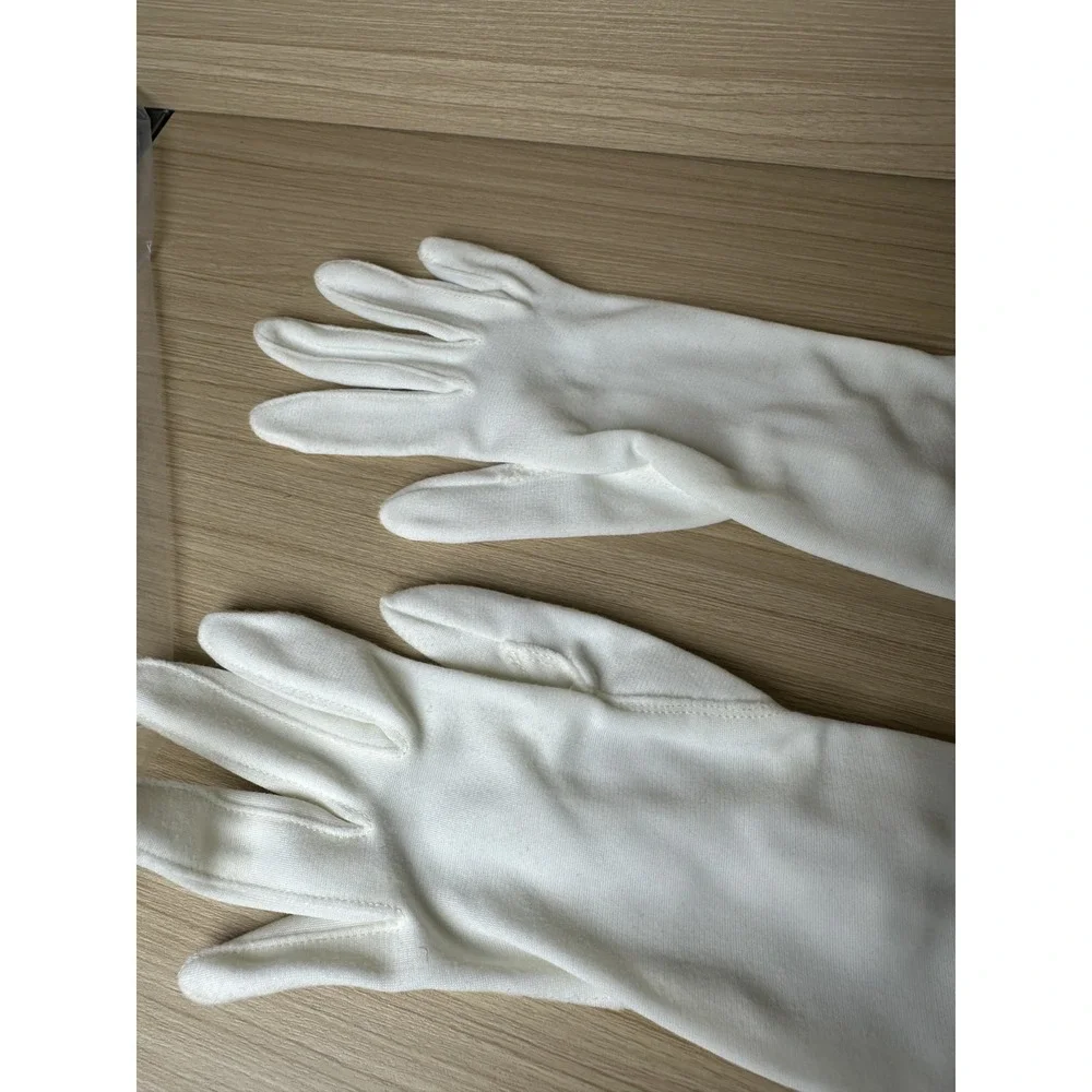 New Fownes Nylo Opera Gloves White Pearl Wrist Buttons 6.5